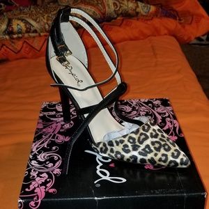 Leopard Quipd Heels
